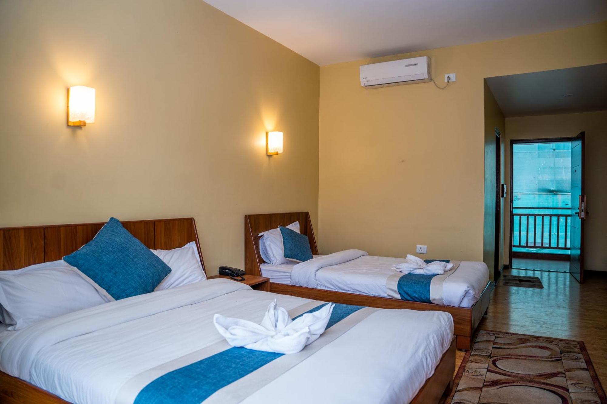 Hotel Glory Garden Pokhara Cameră foto