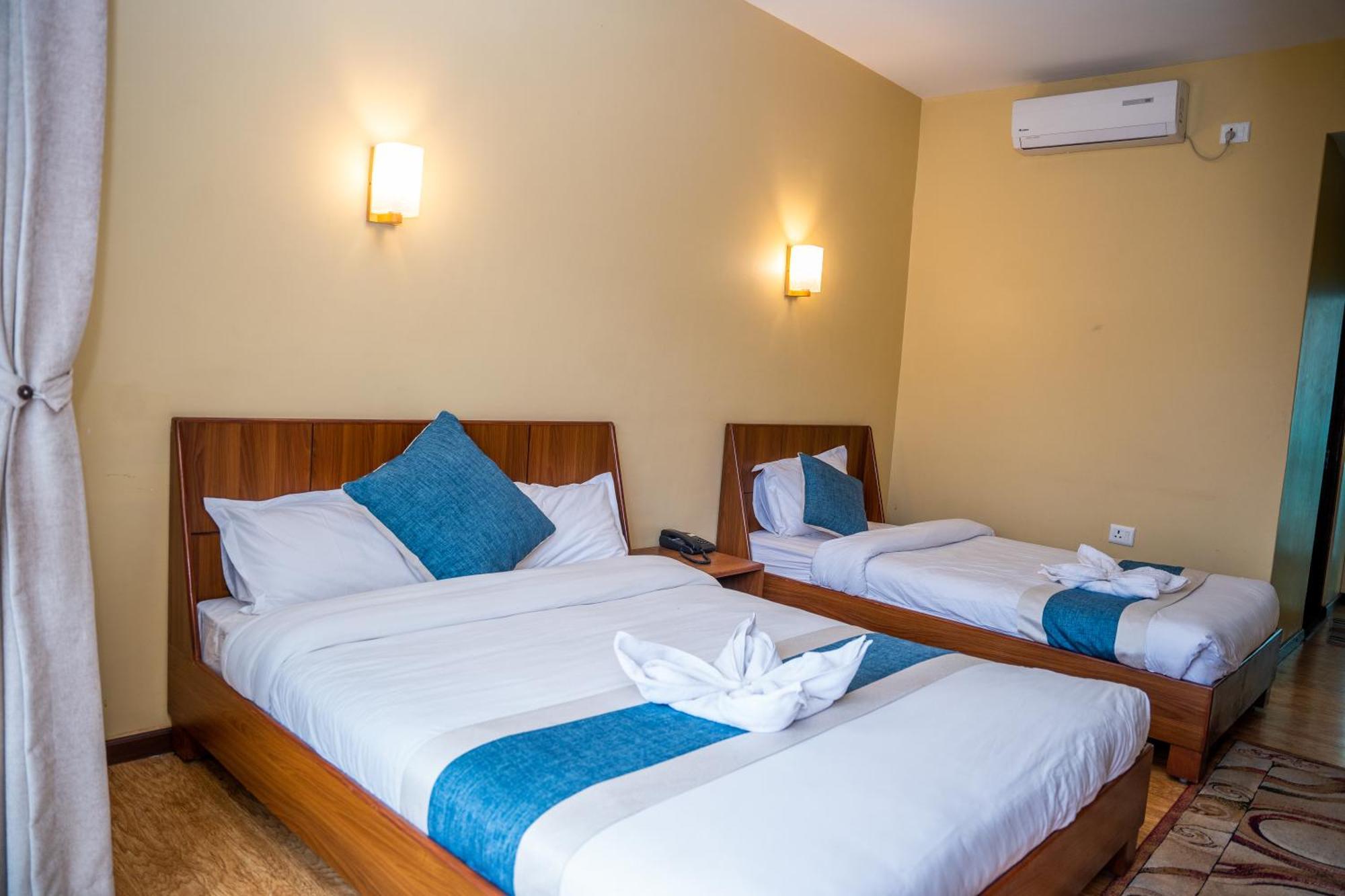 Hotel Glory Garden Pokhara Cameră foto