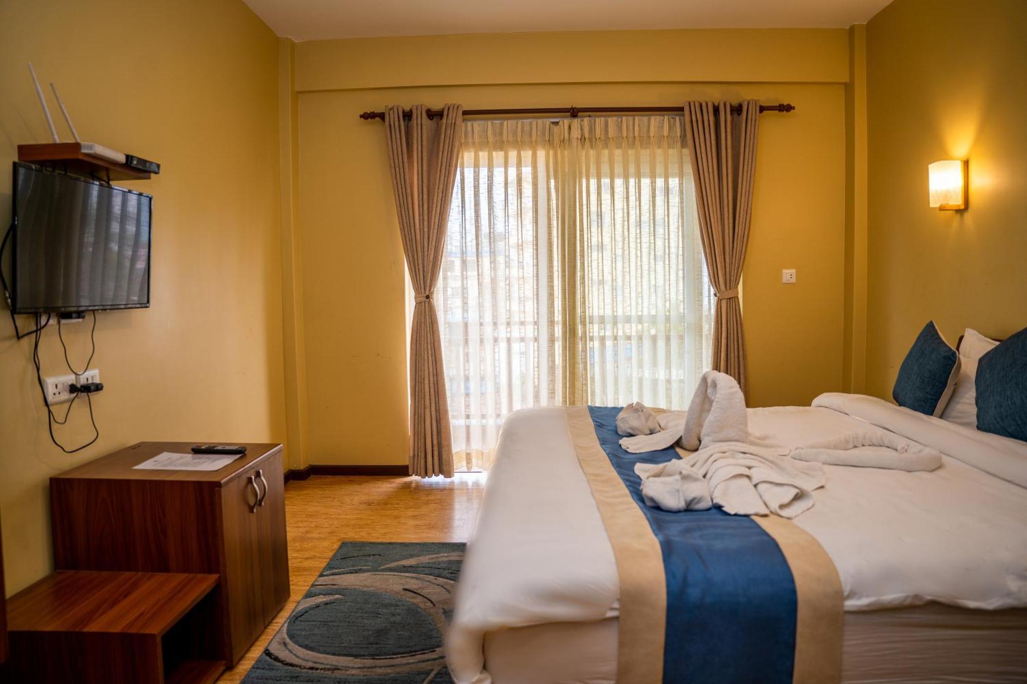 Hotel Glory Garden Pokhara Cameră foto