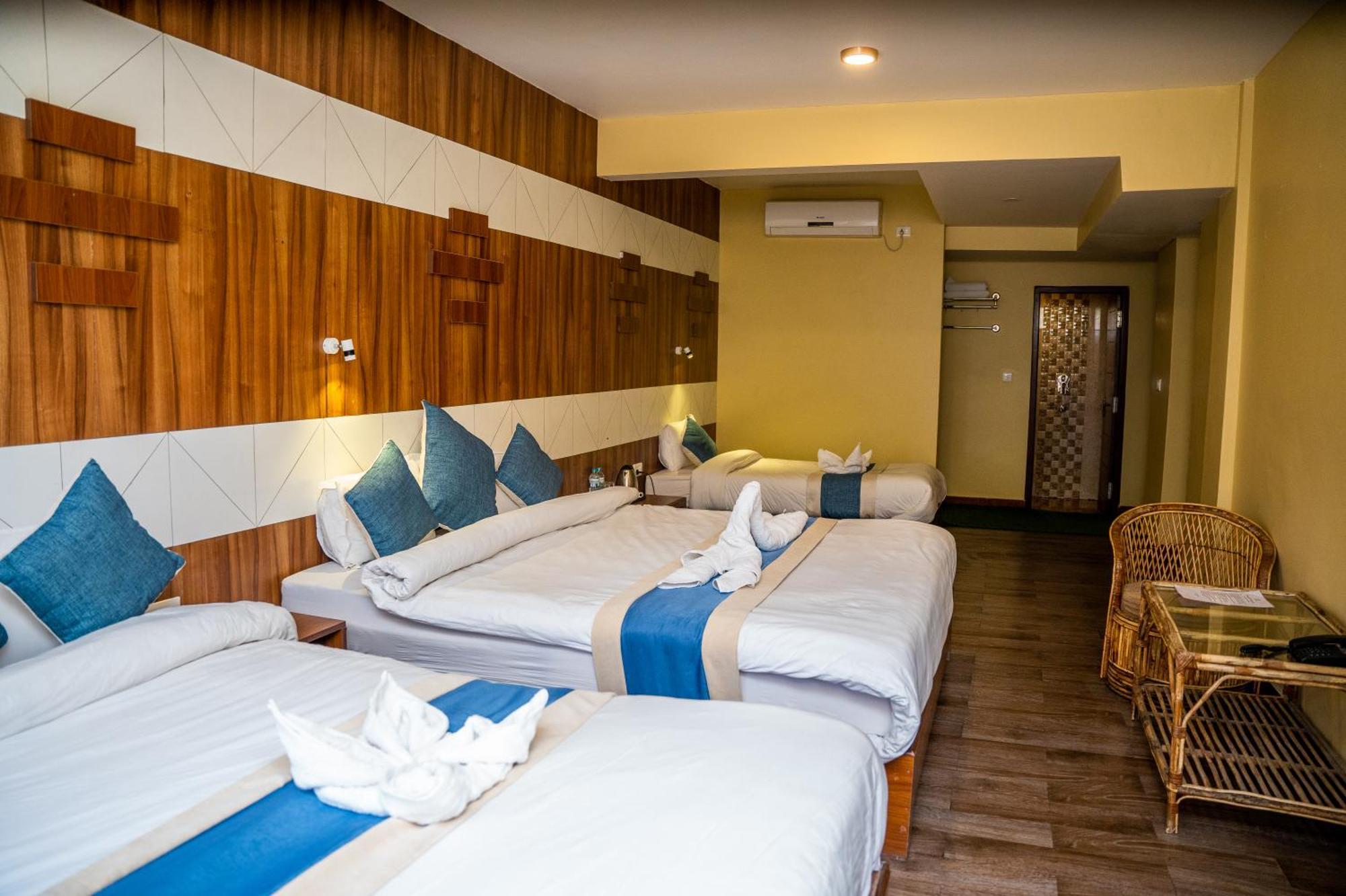 Hotel Glory Garden Pokhara Cameră foto