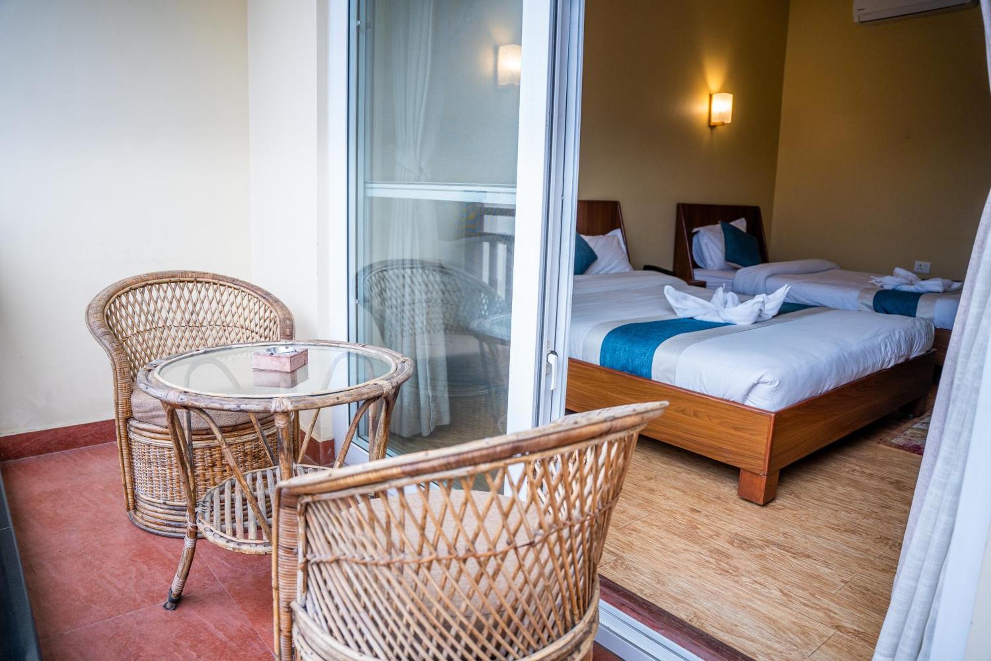 Hotel Glory Garden Pokhara Cameră foto